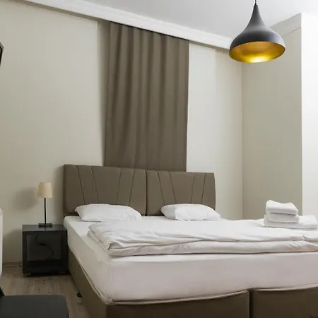 Mayer Catikkas Suites Hotel *